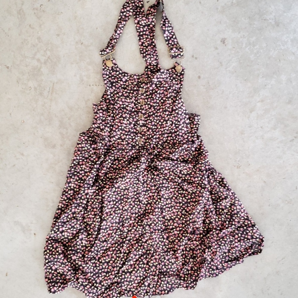 Overall dress